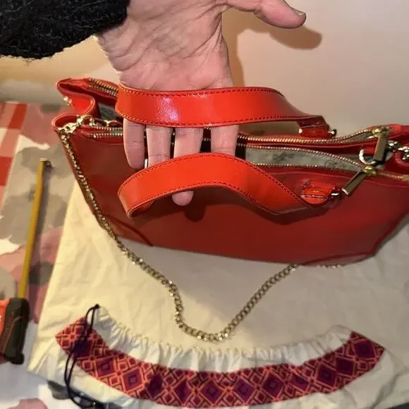 Tory Burch RED Robinson Double Zip Tote with cross body EUC - Picture 14 of 15